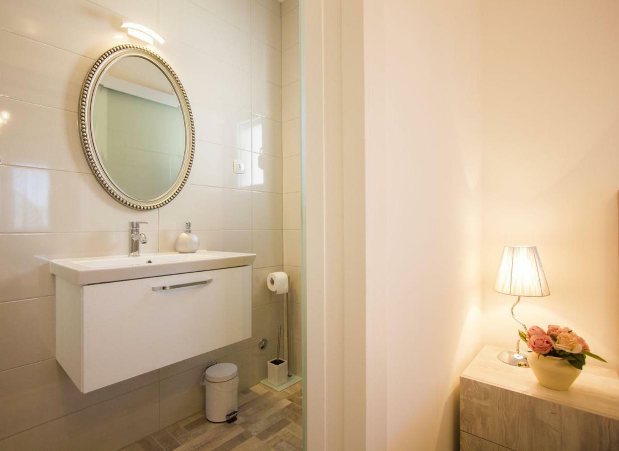 Paradise Lux Apartment Trogir Exterior foto